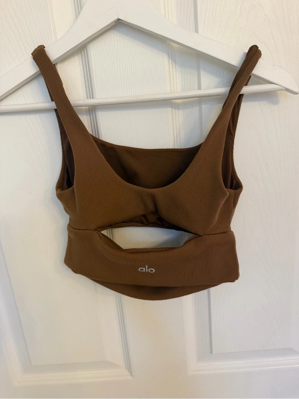 Alo Yoga Slit Bra Espresso Brown Ribbed Cutout Sports Bra Medium